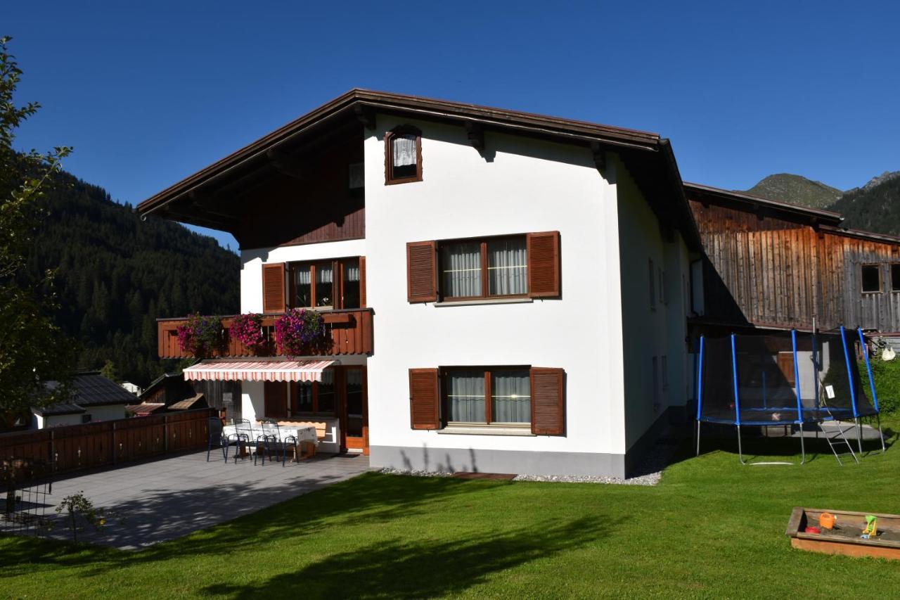 Hof Kurzamann Apartment Klösterle Exterior photo